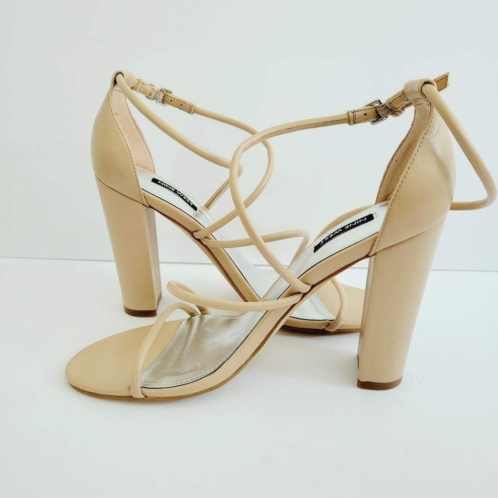 NEW Nine West Beige Sandals